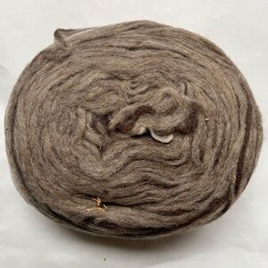 White Buffalo Pure Virgin Wool 6 Strands Yarn Canadian 2 Tone Brown & Cream